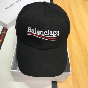 最新作2019春夏入荷 安心送料関税込夏らしい新品 バレンシアガ BALENCIAGA ベースボールキャップ 2色可選