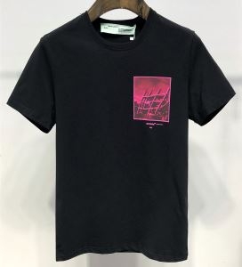 際立つ抜け感がある  Ｔシャツ/シャツ   Off-White オフホワイト  2019年春夏のトレンドの動向