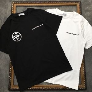 2019春夏にも引き続き大活躍！  Off-White オフホワイト  ファッション感が急上昇！  Ｔシャツ/シャツ