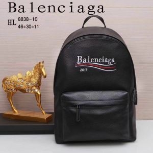 HOTお買い得　バレンシアガ バッグ コピーリュックスーパーコピーBALENCIAGA　大容量高品質　男女兼用柔らかなレザー　光沢あり高級感満載　