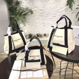 超人気美品セール中　バレンシアガ バッグ コピー2Ｗay　2点セットBALENCIAGAショルダートートバッグスーパーコピー　幅広く活躍する定番商品　女性の魅力を演出する