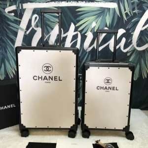 シャネル CHANEL  2019春夏の流行りの新品  トランク カジュアルな雰囲気があり