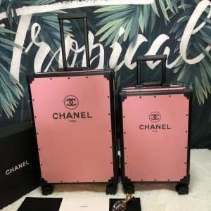 トランク 2019年春夏のトレンドの動向  カジュアルの定番  シャネル CHANEL