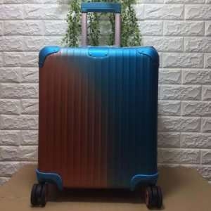 Rimowa  リモワ  おしゃれ上級者を目指す  トランク...