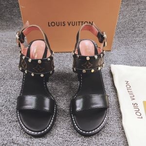 ルイ ヴィトン LOUIS VUITTON サンダル 春夏に...