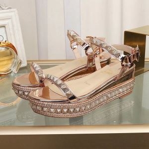 2019春夏の流行りの新品 春夏に使えるおすすめトップス クリスチャンルブタン Christian Louboutin サンダル