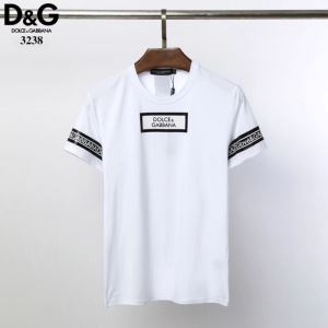 爆買い品質保証　ドルチェ 半袖 コピーDolce&Gabbanaメンズｔシャツスーパーコピー　軽快な生地感人気急上昇　存在感絶大スタイル