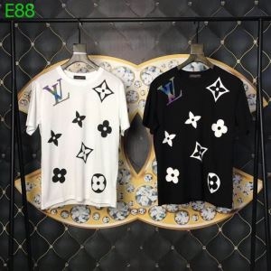 人気セール100%新品　LOUIS VUITTON2色半袖tシャツスーパーコピー暑い夏に合うアイテム　肌にも優しい質感　ヴィトン t シャツ コピー　様々なコーデを楽しむ