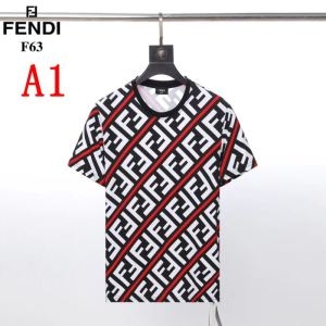 FENDI フェンディ ｔシャツ コピー ストリートなどに大...