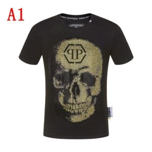 フィリッププレイン メンズ トップス 絶対に欲しい限定新作 コピー T-SHIRT BLACK CUT ROUND NECK SKULL 日常 コーデ 最安値