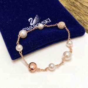 春夏新作奇跡の再入荷 スワロフスキー SWAROVSKI ブ...