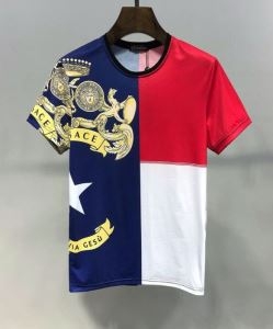 VERSACE ヴェルサーチ メンズ ｔシャツ セレブたちに...