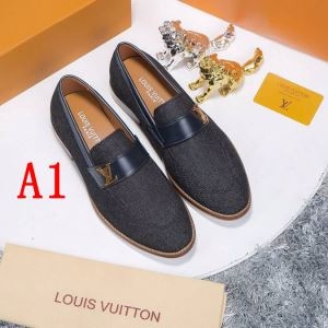 Louis Vuitton メンズ ローファー 春夏で欠かせ...