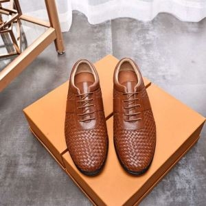 BOTTEGA VENETA メンズ シューズ 今季で高く注...