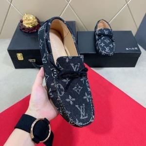 新作セール人気春物 SS19春夏入荷人気のスピーディ ルイ ヴィトン LOUIS VUITTON カジュアルシューズ 2色可選