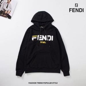 フェンディ メンズ パーカー 今季で絶対に見逃せない限定新作 FENDI Mania コピー ホワイト ブラック 日常 履き心地 格安