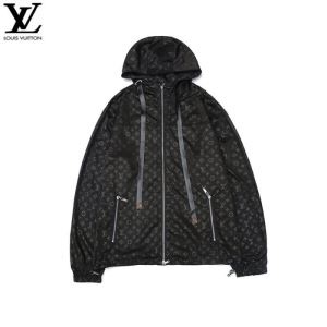 Louis Vuitton レディース コート カジュアルな印象になる ルイ ヴィトン コピー 激安 ブラック ピンク ストリート