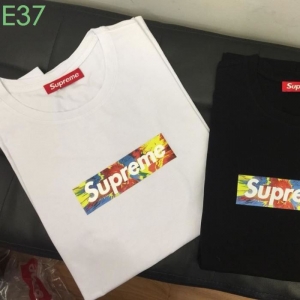 《2019年》今、注目のストリート  SUPREME シャツ...