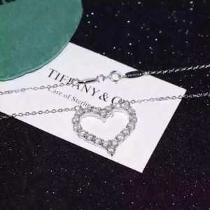 春夏入荷限定SALE価格 ティファニー Tiffany&Co...