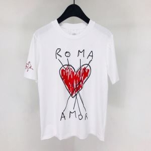 フェンディFENDI ユニセックス ｔシャツ トレンド感が漂うアイテム Roma Amor コピー ブラック ホワイト ユニーク 最高品質