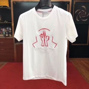 Tシャツ/半袖 オススメしたい最新注目ファション モンクレー...