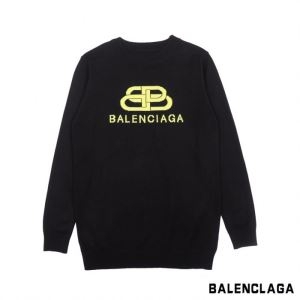 BALENCIAGA oVAK Z[^[ VvȃR[f𐷂グVi Rs[ Triple S gv\[ ubN 