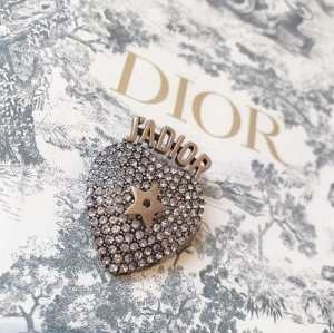 SS19待望入荷VIP価格 安心送料関税込夏らしい新品 ディオール DIOR ブローチ