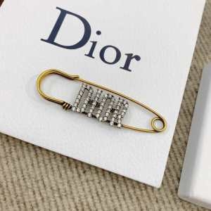 ブローチ 顧客セール大特価早い者勝ち 2019春新作正規買付 国内配送 ディオール DIOR