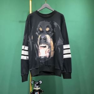 春夏季超人気即完売 ジバンシー GIVENCHY プルオーバ...