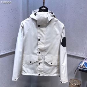 モンクレール MONCLER ブルゾン 2色可選 国内入手困...