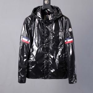 モンクレール MONCLER ブルゾン 王道級2019秋冬新作発売 モード上級者は知っておきたい秋冬新作