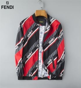 フェンディ ジャケット メンズ  最新の秋冬トレンドのポイント 限定品 FENDI コピー カジュアル コーデ 相性抜群 大注目 最安値