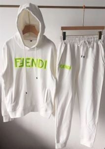 FENDI セットアップ メンズ 最新の2019AWファッシ...