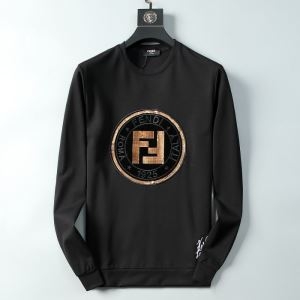 FENDI メンズ セーター 今季で最旬のストリートコーデ 大好評 フェンディ スーパーコピー ４色可選 相性抜群 コーデ 最安値