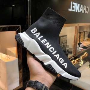 今年に入り注目の秋冬N級品!BALENCIAGA Speed Trainerコスパ最高のプライス バレンシアガ スピードトレーナー 2019年秋冬新色続々登場 男女兼用