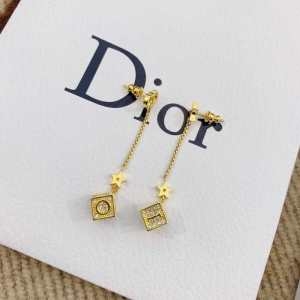 ディオール レディース イヤリング 耳元をエレガントに彩るアイテム コピー Dior Lucky Square ゴールド おしゃれ 通販 安価