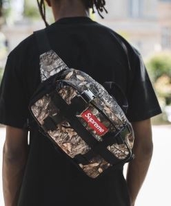 おしゃれ度アップ秋冬コレクション 4色可選  ボディバッグ Supreme 19FW WaistBagShoulderBag おすすめする注目トレンド