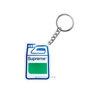 2色可選 キーホルダー 寒い季節トレンド上品 おしゃれさんはいち早く取り Supreme 19FW Jug Keychain