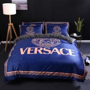 ヴェルサーチ VERSACE 寝具4点セット 秋冬シーズンの...