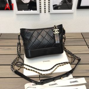 2019年秋冬人気新作の速報 シャネル CHANEL 斜め掛けバッグ 多色可選 個性を主張する最旬な秋冬新作に