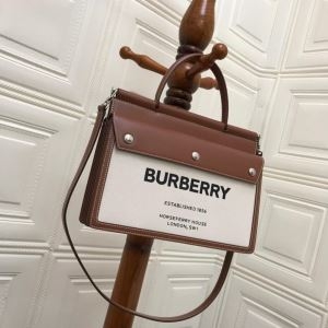 爆発的人気新入荷秋季定番新作 バーバリー BURBERRY ...