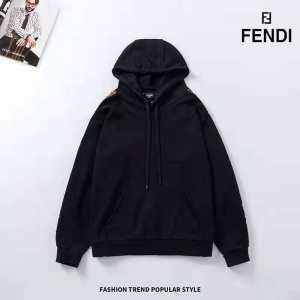 国内入手困難2019秋冬新作 爆発的人気新入荷秋季定番新作 フェンディ FENDI パーカー 2色可選