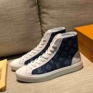 素敵なトレンド感を出すアイテム 2019限定 ルイヴィトン スニーカー メンズ  Louis Vuitton コピー デイリー 完売必至 1A5B3W