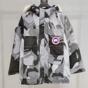 ダウンジャケット CANADA GOOSE 秋冬トレンドにぴ...