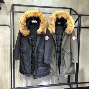 CANADA GOOSE メンズ ダウンジャケット 肌寒いシ...