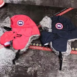 カナダグース 帽子 人気 暖かく秋冬コーデにトレンド 限定品 メンズ CANADA GOOSE コピー レッド ブラック デイリー おしゃれ セール