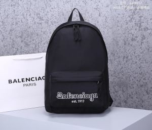 バックパック バレンシアガ メンズ 洗練された大人スタイルにおすすめ BALENCIAGA コピー ブラック ロゴ お買い得 5032219TY7R1000