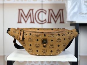 2019年秋冬コレクションを展開中 品薄になる超人気秋冬新作 エムシーエム MCM ショルダーバッグ 2色可選