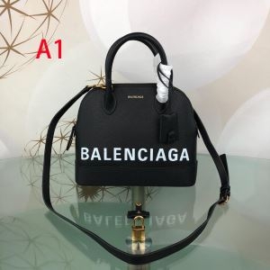 バレンシアガ レディース トートバッグ フェンデイな雰囲気が漂う新作 BALENCIAGA コピー ロゴ ブランド 多色可選 格安 5506450OTDM1000