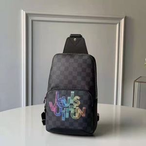 Louis Vuitton ショルダーバッグ メンズ 上品な...